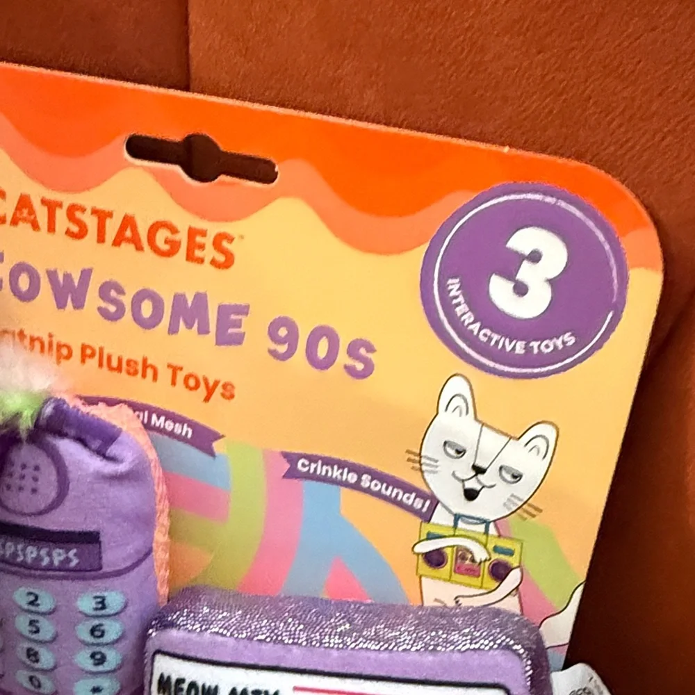 NWT 5 Fun Cat Toys: 3-pack “So Meowsome 90’s” plus 2 velvety rattle balls